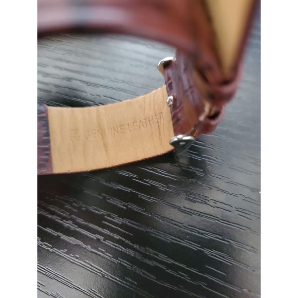 Seiko Silver Rectangular Watch with Brown Leather Strap - Picture 5 of 5